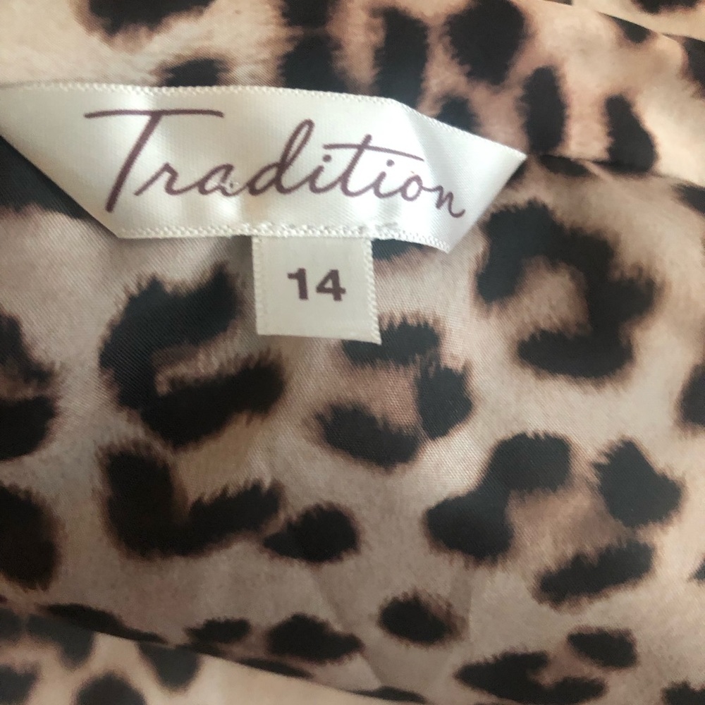 2/$40 Tradition XL black vest - Picture 7 of 9